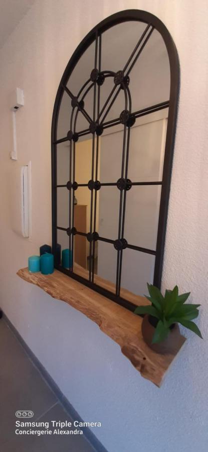 Porto Cristo - Au Port Sans Vis A Vis -Wifi - Parking Apartment Сен-Киприен Екстериор снимка